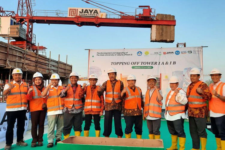 UNJ Holds Topping Off on Tower 1A & 1B Construction of SFD Project ...