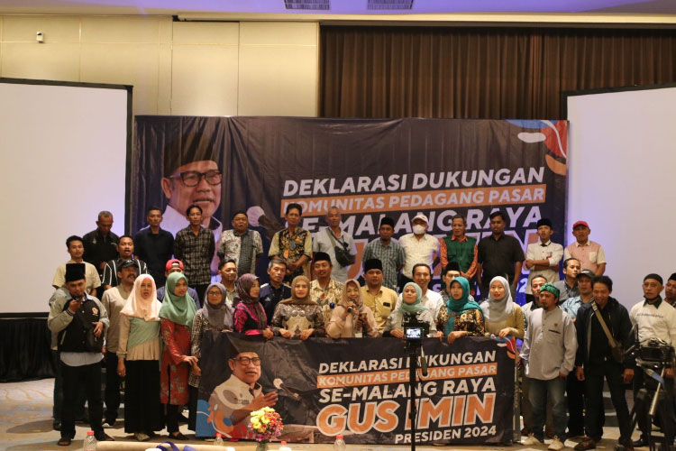 Pedagang Pasar Se-Malang Raya Deklarasikan Dukung Gus Muhaimin sebagai Calon Presiden 2024