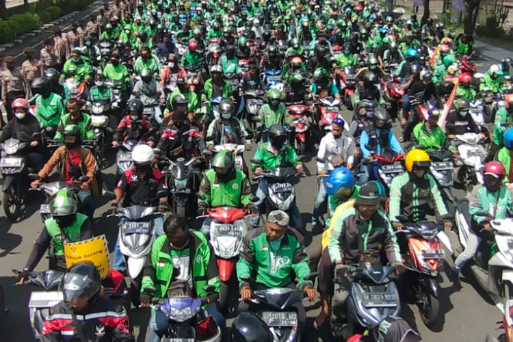 Aksi demo Frontal Level 5 pada 24 Agustus 2022 lalu di Surabaya.(Dok.Frontal Jatim)