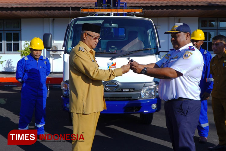 Dinas Perhubungan Tidore Kini Miliki Mobil Crane