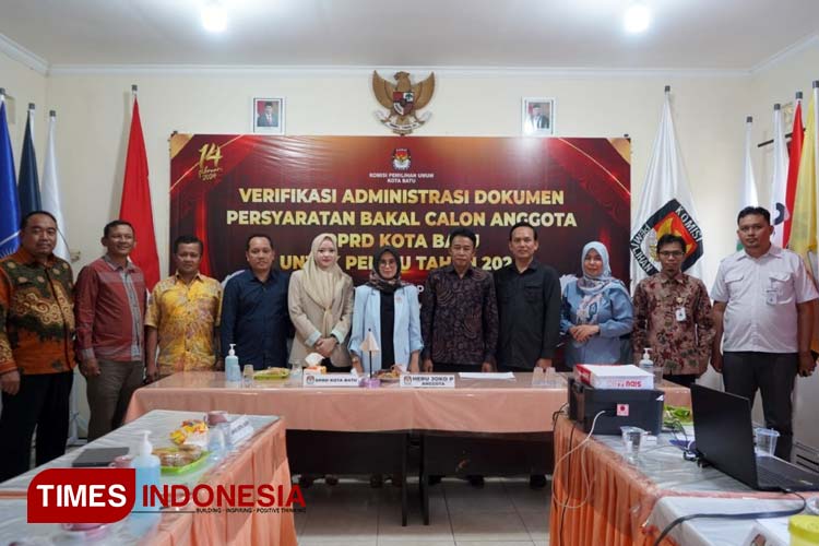 Kunjungan kerja Komisi A ke kantor KPU Kota Batu. (Foto: Muhammad Dhani Rahman/TIMES Indonesia)