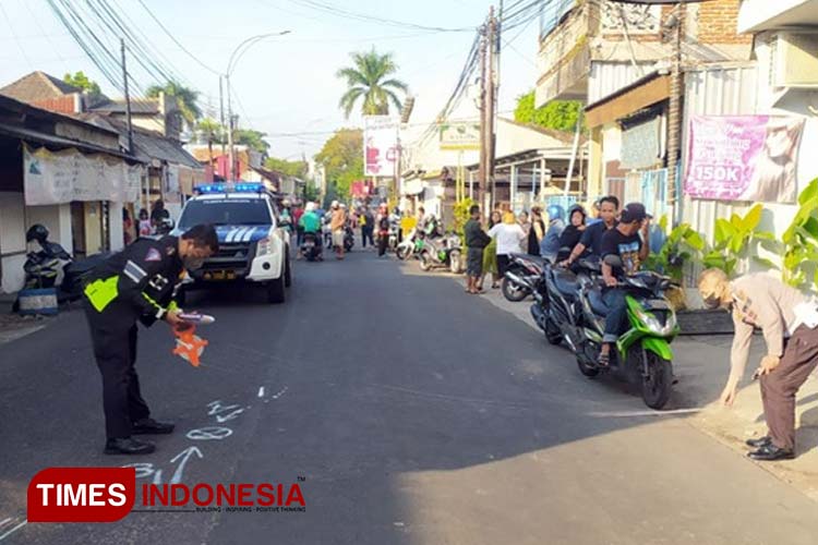Pelajar di Malang Tewas Usai Menyalip dan Terlindas Ban Truk