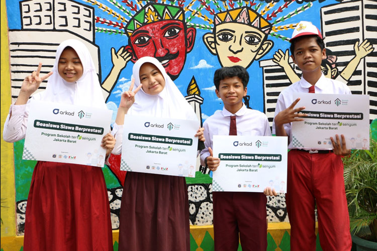 Program Sekolah Tersenyum dapat Tebar Kepedulian Sosial dan Cinta Lingkungan