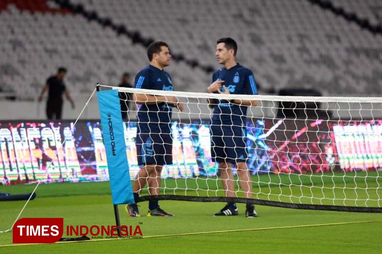 Pelatih-timnas-Argentina-Lionel-Scaloni-b.jpg