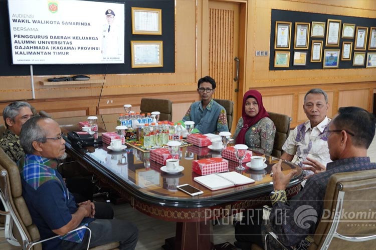 Rusmadi Sambut Usulan Kagama Terkait Proyek Sosial Desa Inklusif dan Desa Data