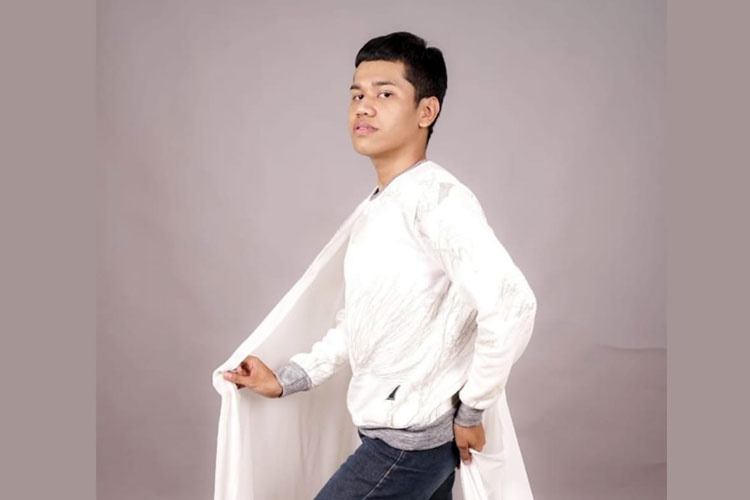 Miss-Queen-Indonesia-2021-b.jpg