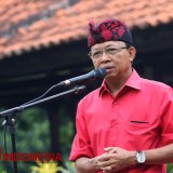 Gubernur Bali Perketat Pengawasan Kantong Plastik di Pasar Tradisional