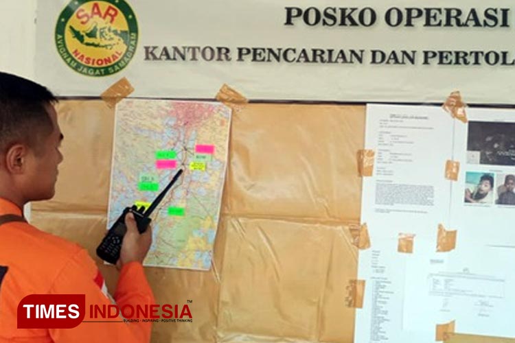 Basarnas Surabaya Diterjunkan, Cari Dua Anak Hanyut di Sungai Brantas Malang