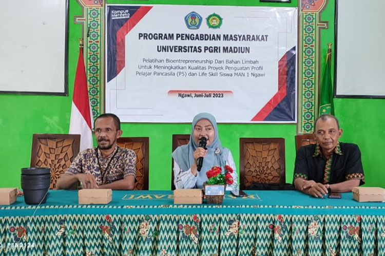 Dosen UNIPMA Gelar Pelatihan P5 Bahas Gaya Hidup Berkelanjutan di MAN 1 Ngawi