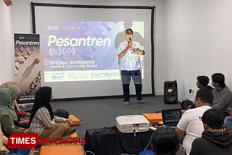 Screening Film Pesantren di Pare, Kabupaten Kediri (FOTO; yobby/TIMES Indonesia) 