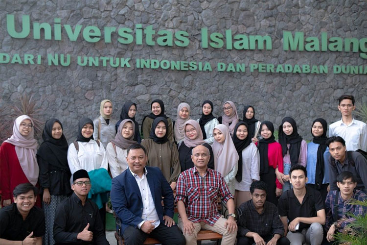 Kesan Mendalam Program Praktisi Mengajar Bersama Praktisi Ketenagakerjaan Bagi Mahasiswa FH Unisma