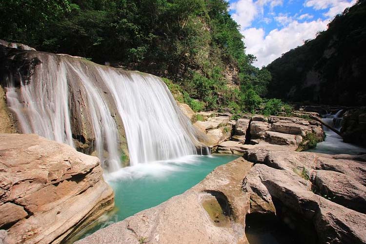 Immerse Your Soul with the Beauty of Tanggedu Waterfall East Sumba