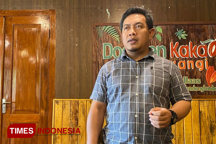 Khubul Wathoni Ahsani Taqwin, STP, Manager PTPN XII Kebun Kendenglembu, Desa Karangharjo, Kecamatan Glenmore, Banyuwangi. (Foto : Syamsul Arifin/TIMES Indonesia)
