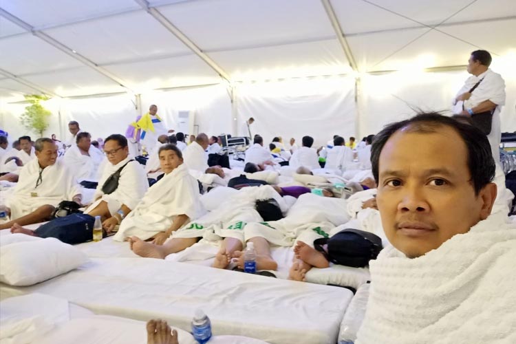 Seluruh-jemaah-haji-12.jpg