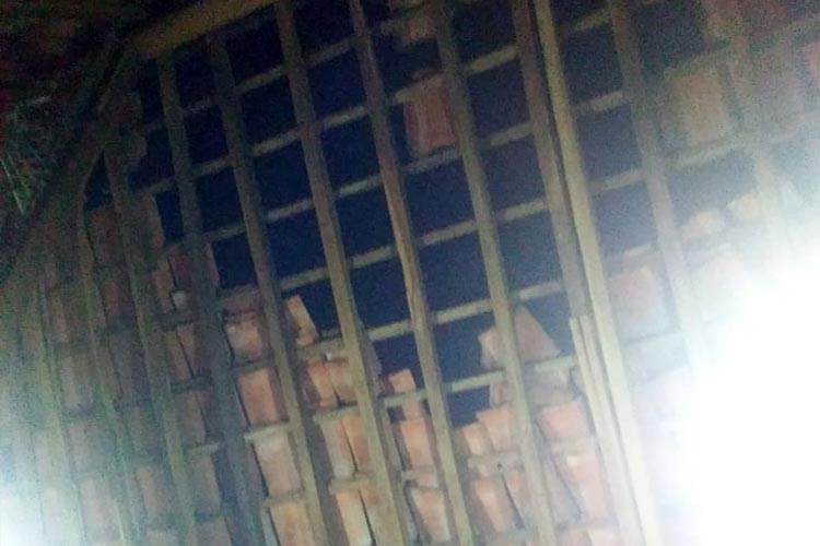 Sejumlah-rumah-warga-2.jpg