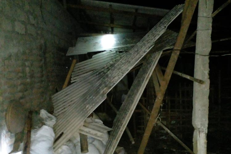 Sejumlah-rumah-warga-3.jpg