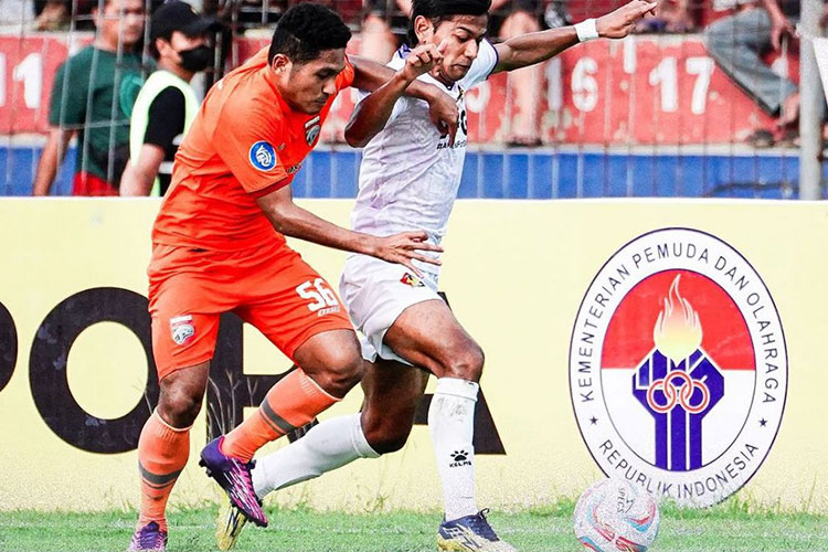 Laga Persik Kediri vs Borneo FC (foto: dok Instagram Persik) 