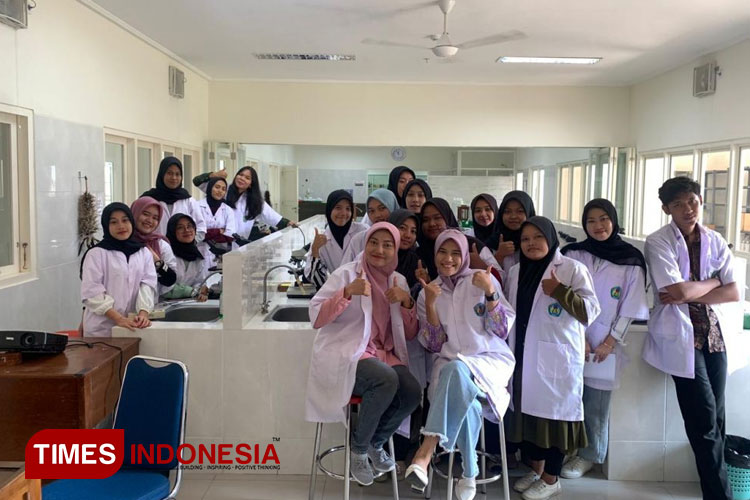 Kuliah Praktisi Pendidikan Biologi UNIPMA, Ciptakan Kolaborasi di Mata Kuliah Anatomi dan Histologi Hewan