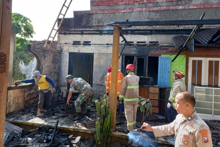 Sehari Dua Peristiwa Kebakaran Terjadi di Kabupaten Blitar