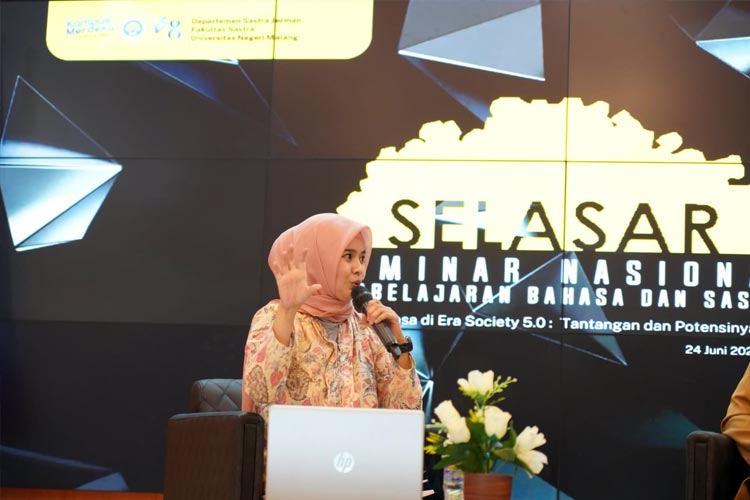 SELASAR Edisi Ke-7 Hasilkan Diskusi Segar Bagi Pembelajaran Bahasa dan Sastra
