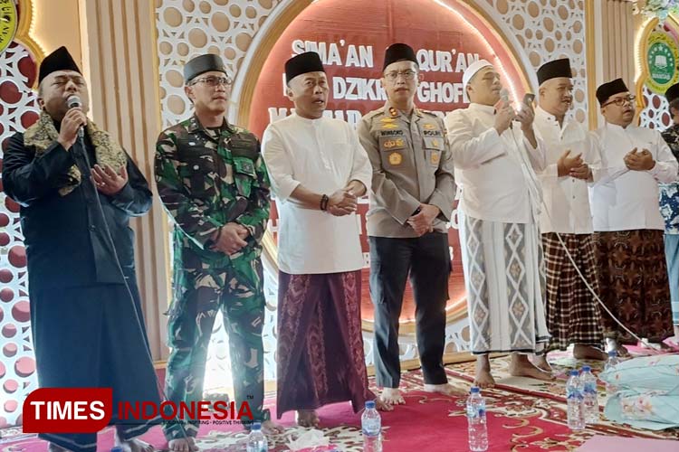 Simaan Al&#45;Qur'an Menandai Dimulainya Grebeg Suro dan Hari Jadi Ponorogo