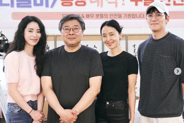 Ji Chang Wook, Jeon Do Yeon dan Lim Ji Yeon Siap Syuting Film Revolver