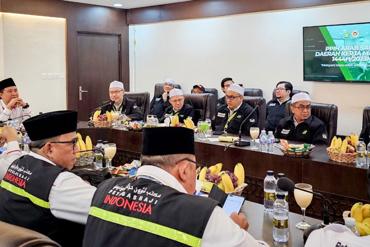 Tabung Haji Malaysia saat berkunjung ke Kantor PPIH Arab Saudi Daker Makkah di Syisyah, Jumat (8/7/2023) kemarin. (FOTO: MCH 2023)
