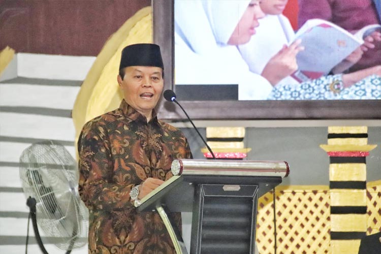 HNW Beri Motivasi kepada Santri Pesantren Dea Malela