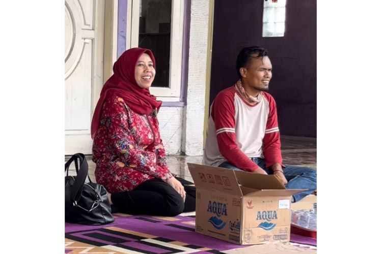 Ineu Purwadewi Sundari Sosialisasikan Pengembangan Ekonomi Kreatif di Desa Sukajaya