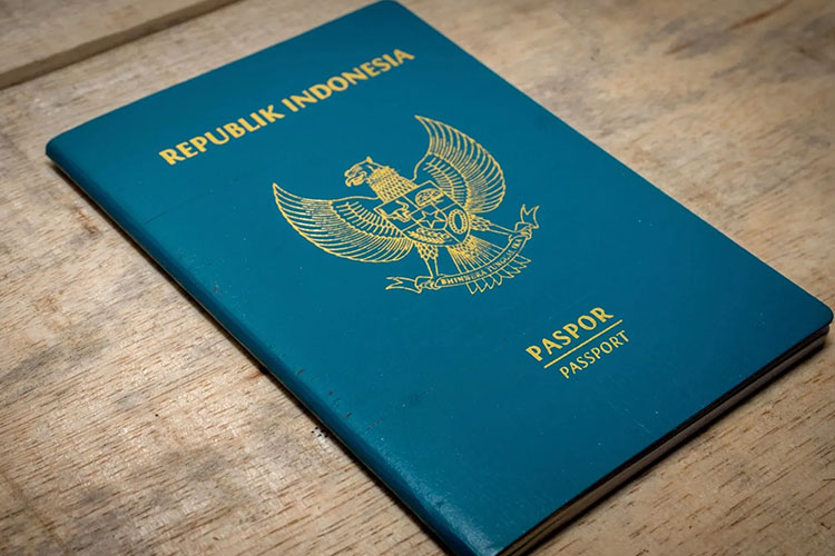 Ilustrasi paspor RI. (FOTO: imigrasi.go.id)