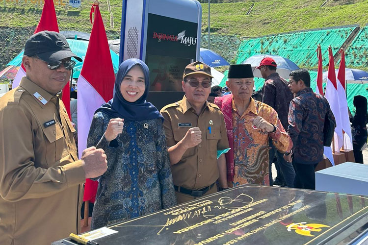 Jalan Tol Cisumdawu Diresmikan, Wakil Ketua DPRD Jawa Barat Menyampaikan Rasa Bangga