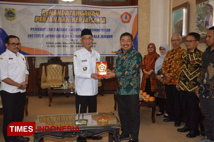 ITS Mandala Jember Bakal Buka Kelas di Bondowoso, Ini Kata Bupati Salwa Arifin