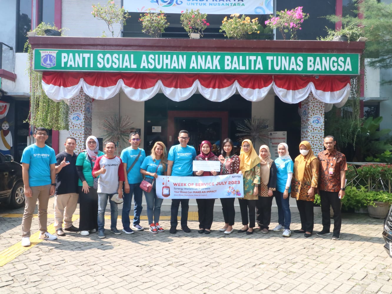 Synergy Worldwide Indonesia Week of Service Blood Donations That Brings Positive Impact on Others and The Orphans