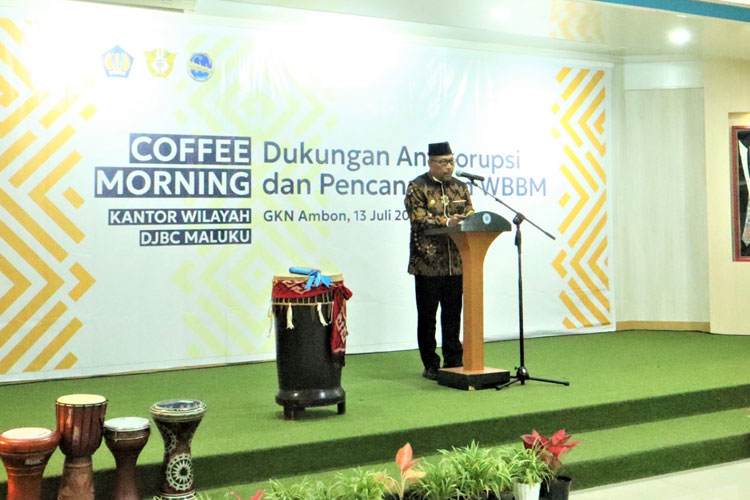 Gubernur Maluku Irjen Pol (Purn) Drs Murad Ismail saat membuka coffee morning di Gedung Keuangan Negara, pada Kamis (13/7/2023) (Foto: Kominfo)