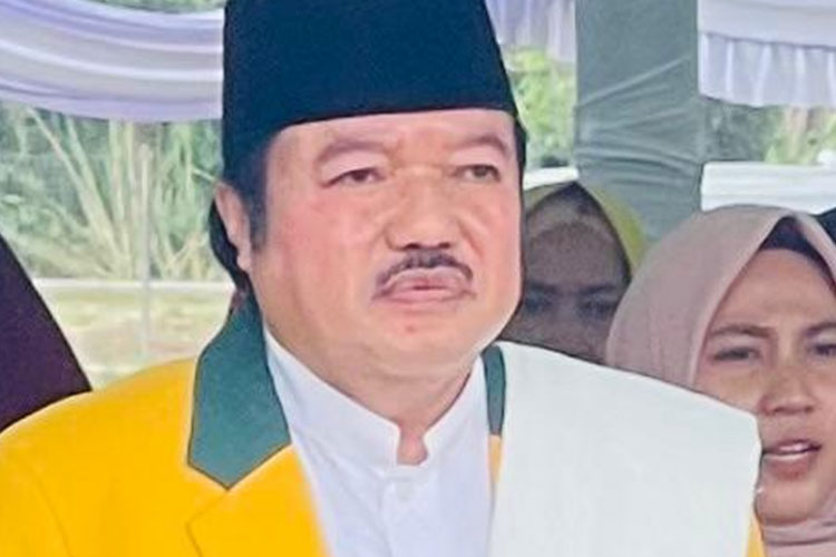 Ketua Umum Satkar Ulama/Ketua Fraksi Golkar MPR Idris Laena. (FOTO: Dok. Idris Laena)