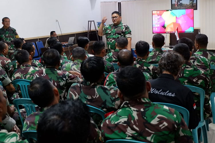 Berikan Informasi Akurat, Cara Kodim 0818 Implementasikan Babinsa Duta Informasi Positif 