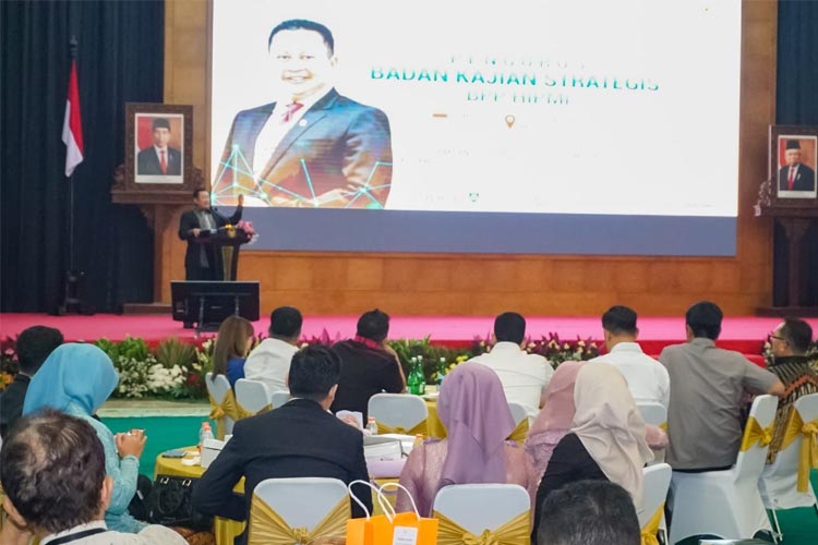 Ketua MPR RI Ajak HIPMI Tumbuh Kembangkan UMKM