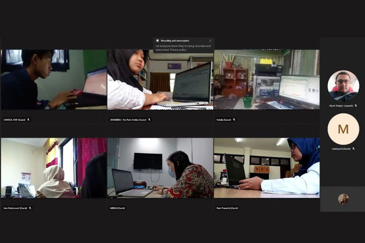 UT Surabaya Berikan Kesempatan Ujian Susulan Bagi Mahasiswa yang Menunaikan Ibadah Haji