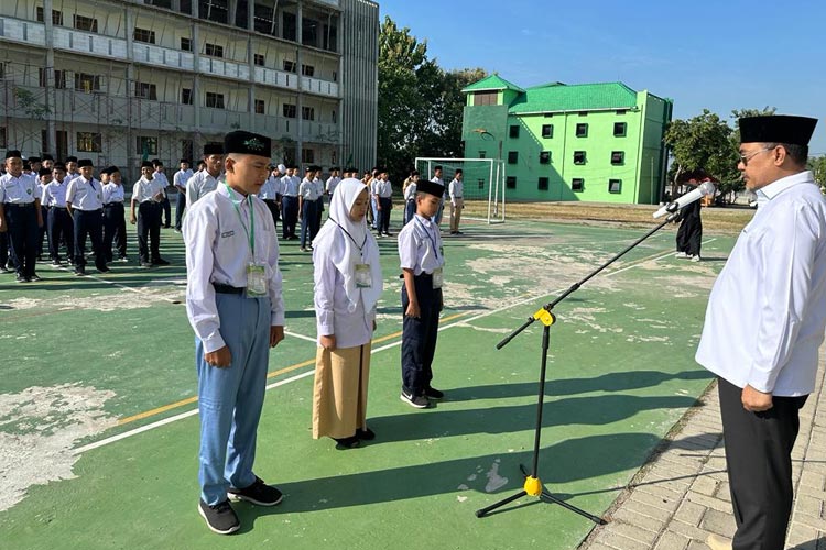 Gus Jazil: Santri Sunanul Muhtadin Harus Bercita-cita Besar