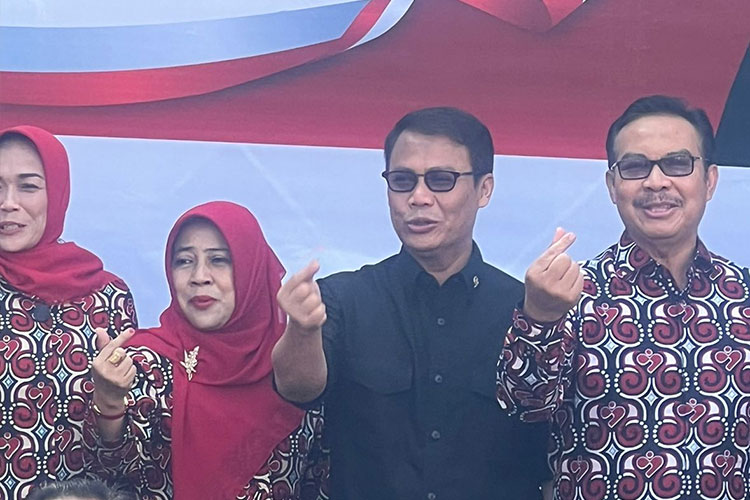 Wakil Ketua MPR RI Ahmad Basarah, Hadiri Peringatan Hari Keluarga ...