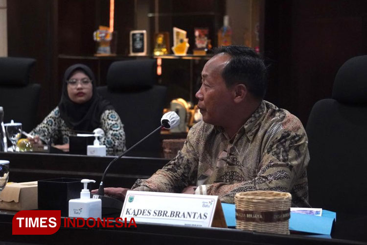 Kades-Sumber-Brantas.jpg