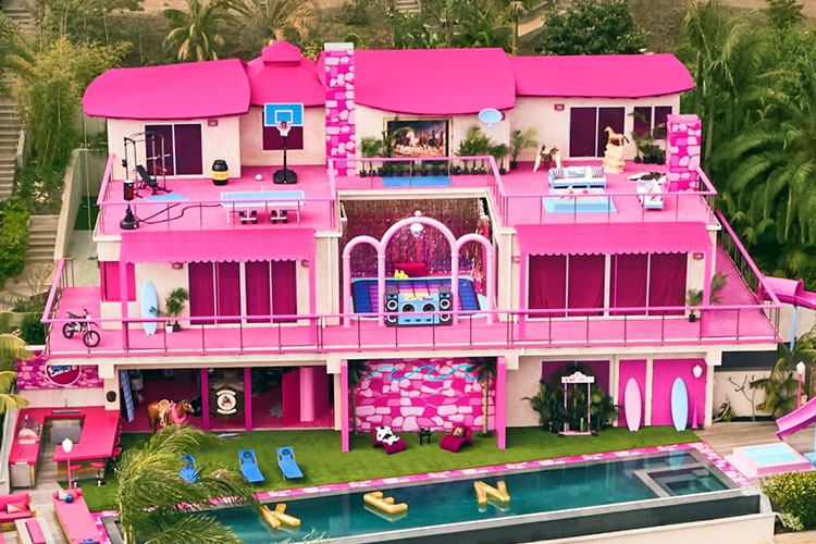 Barbie Malibu Dream House yang bisa disewa. (FOTO: instagram/airbnb)