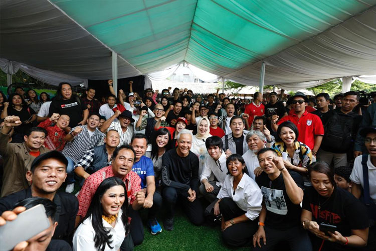 Extrava-Ganjar-3.jpg
