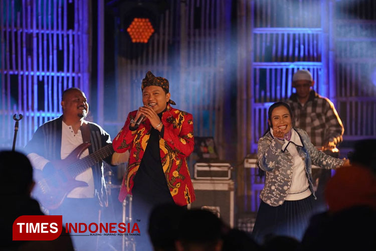 Denny-Caknan-b.jpg