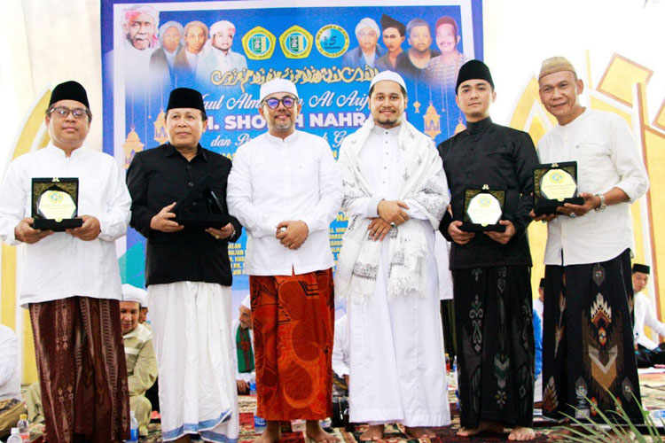 Haul-Akbar-Nun-Kalim-Genggong.jpg