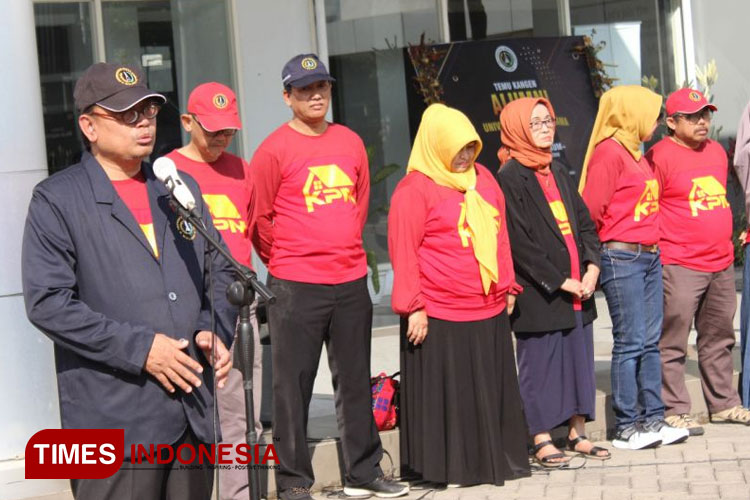 KPM UWG Malang Genap 2023-2 Menyongsong Peran UMKM Pasca Covid-19