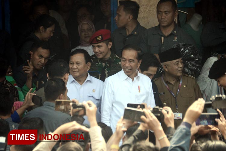Jokowi-Prabowo-Malang-3.jpg