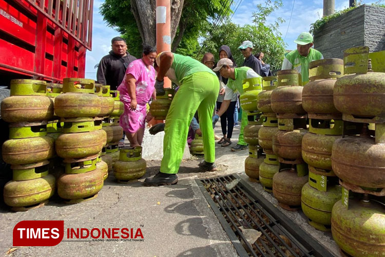 Mulai 1 Januari 2024, Beli LPG 3 Kg Harus Pakai KTP - TIMES Indonesia