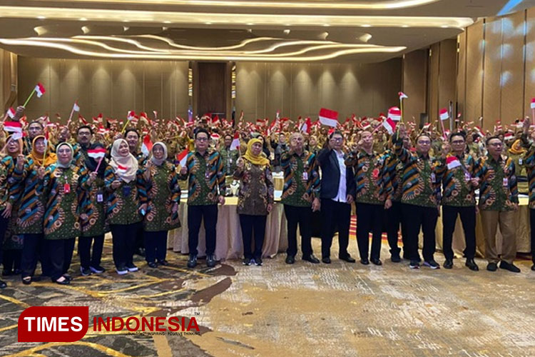 Perkuat ASN Lingkungan Bakorwil 3 Malang, Gubernur Khofifah Ingatkan Membangun Jatim Bersama