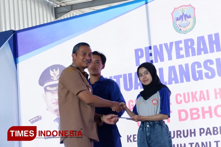 BLT DBHCHT Buruh Rokok dan Petani Tembakau di Pacitan Segera Cair